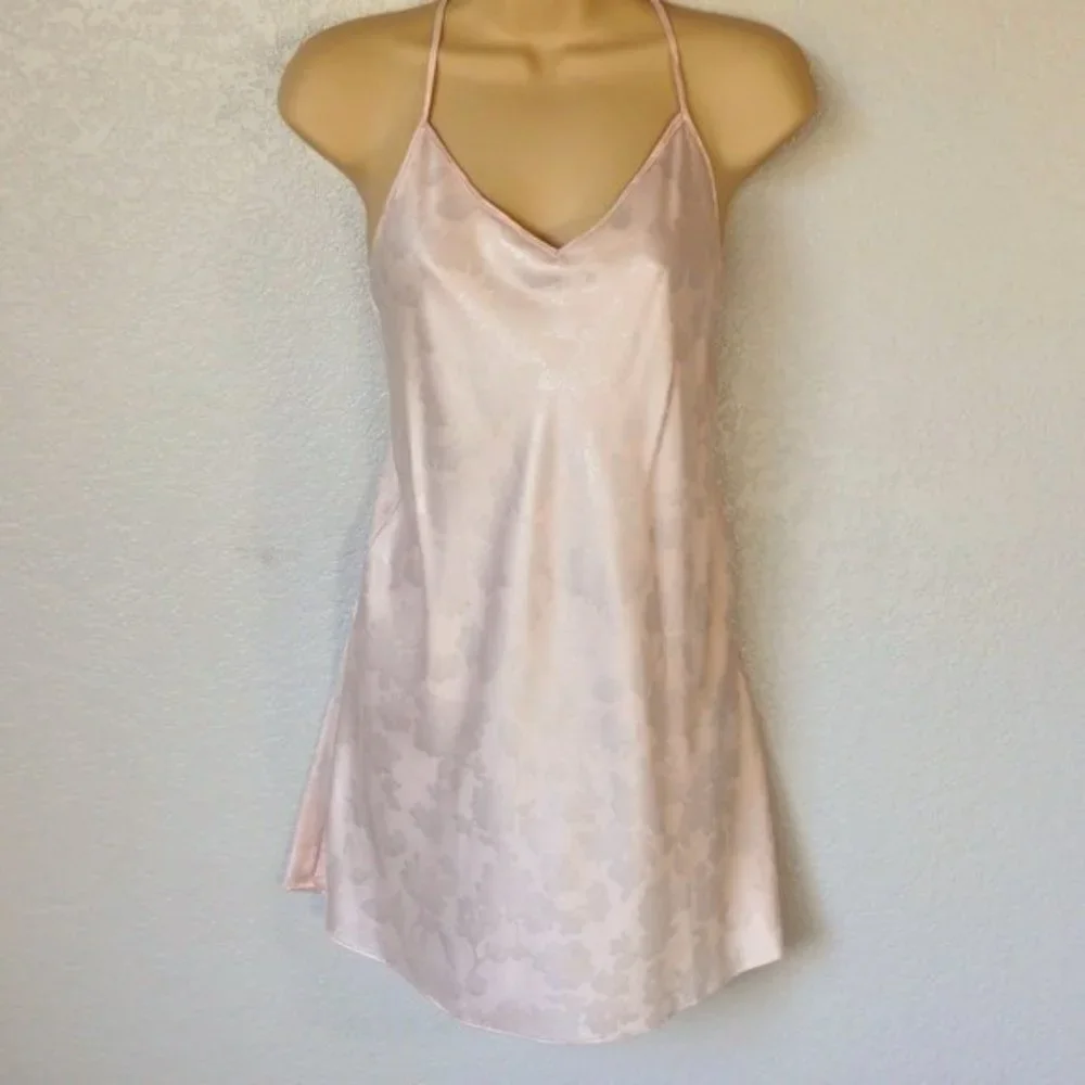 Victoria's Secret Size S/P  Chemise Light Pink Satin